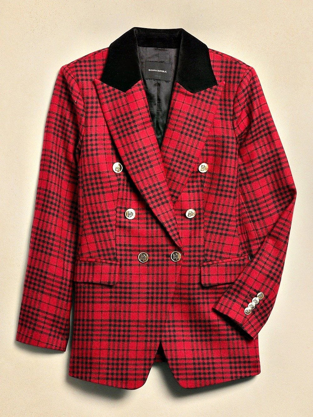 Banana Republic Double-Breasted Plaid Blazer with Velvet Collar Red & Black Size